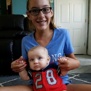 Meet your Posher, Isabelle